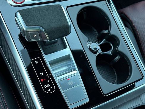 New 2026 Audi RS Q8 performance image 21