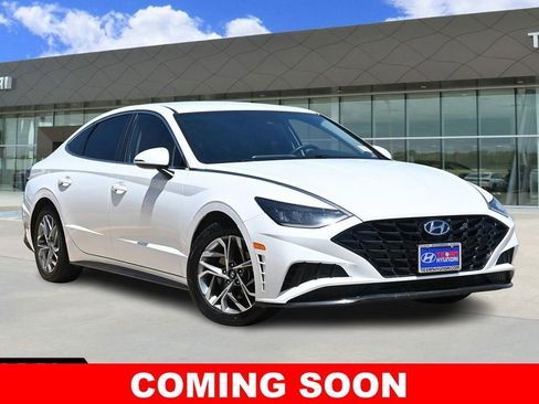 Used 2023 Hyundai Sonata SEL w/ Cargo Package image 2