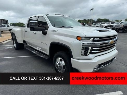 Used 2022 Chevrolet Silverado 3500 High Country w/ Snow Plow Prep/Camper Package AWD/4WD image 2