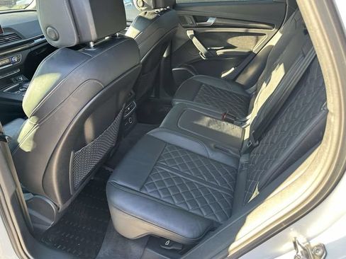 Used 2020 Audi SQ5 Premium Plus w/ Premium Plus Package AWD/4WD image 13