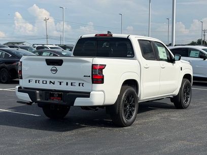 New 2026 Nissan Frontier SV w/ Tow Package
