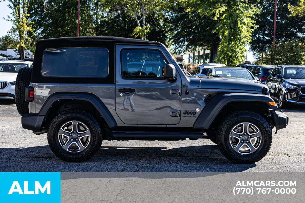 Used 2022 Jeep Wrangler Sport AWD/4WD image 9