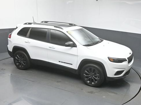 Used 2021 Jeep Cherokee Latitude Lux 80th Anniv w/ Quick Order Package 26U 80TH image 40