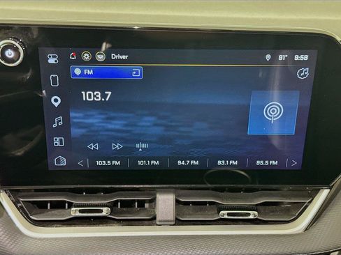 Certified 2025 Chevrolet Equinox LT w/ Convenience Package II FWD image 13
