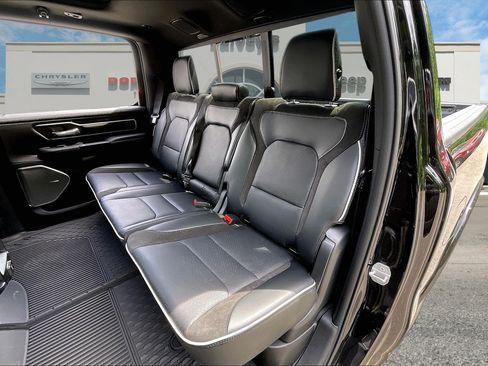 New 2026 RAM 1500 Laramie w/ Night Edition AWD/4WD image 10