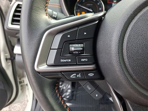 Used 2023 Subaru Crosstrek 2.5i Limited w/ Moonroof Package image 22