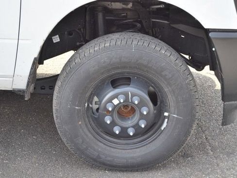 New 2026 RAM 3500 Tradesman AWD/4WD image 32