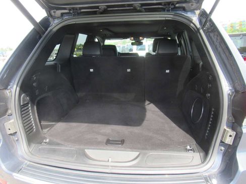 Used 2020 Jeep Grand Cherokee Limited w/ Luxury Group II AWD/4WD image 5