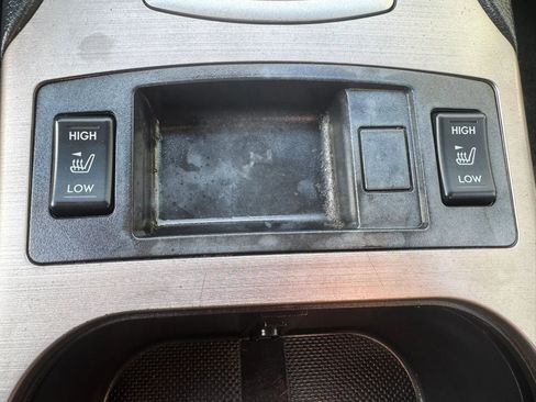 Used 2012 Subaru Outback 3.6R Limited image 30