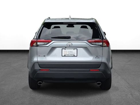 Certified 2025 Toyota RAV4 XLE AWD/4WD image 7