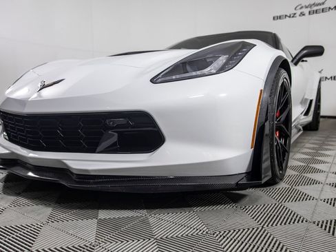 Used 2016 Chevrolet Corvette Z06 w/ Z07 Performance Package RWD image 11