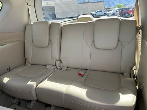 Used 2015 INFINITI QX80 4WD w/ 22" Wheel Package image 35