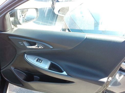 Used 2022 Chevrolet Malibu LT image 20