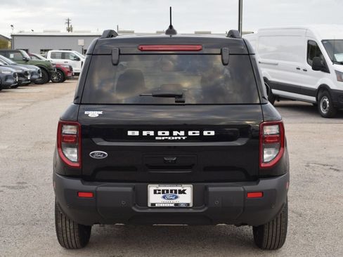 New 2025 Ford Bronco Sport Outer Banks image 5