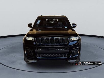 New 2025 Jeep Grand Cherokee L Laredo