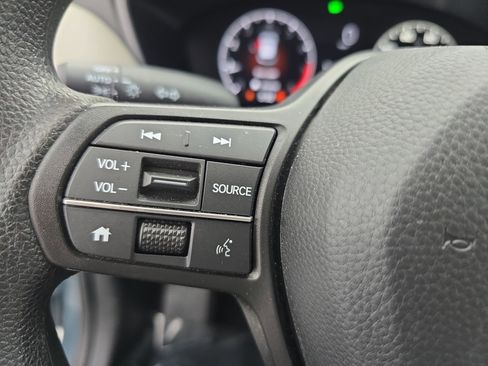 Certified 2024 Honda HR-V LX image 16