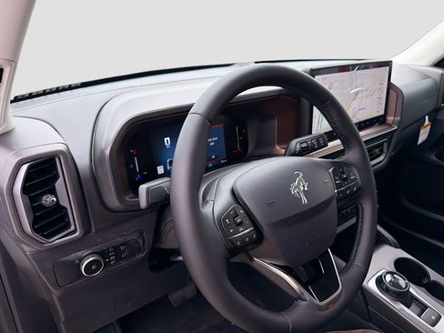 New 2026 Ford Bronco Sport Outer Banks w/ Outer Banks Tech Package+ AWD/4WD image 12