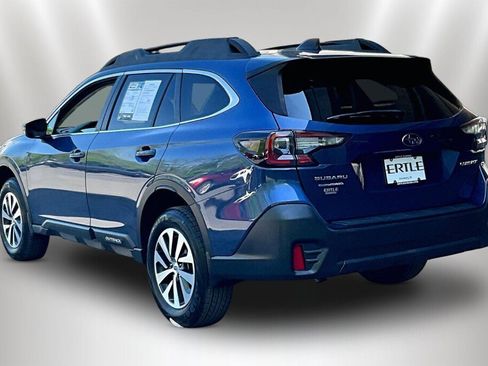 Used 2021 Subaru Outback Premium AWD/4WD image 4