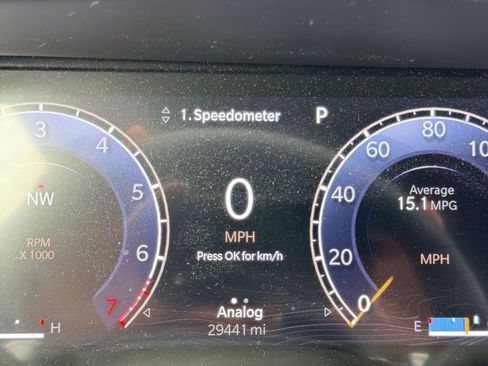 Used 2024 Jeep Grand Cherokee Limited AWD/4WD image 17