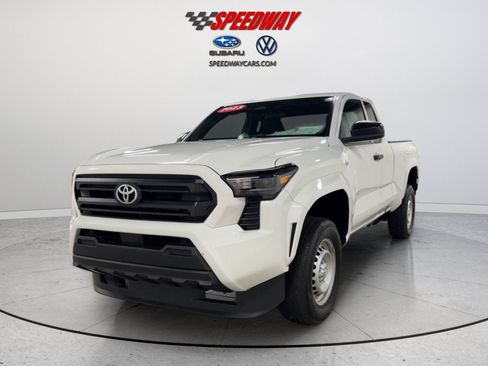 Used 2024 Toyota Tacoma SR RWD image 12