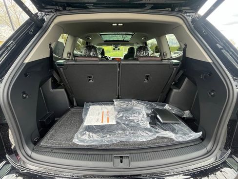New 2026 Volkswagen Atlas Peak Edition AWD/4WD image 27