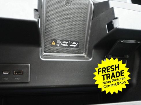 Used 2022 Chevrolet Silverado 1500 LTZ w/ LTZ Premium Package image 36