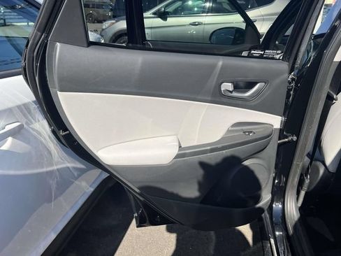 Certified 2023 Hyundai Kona Limited AWD/4WD image 15