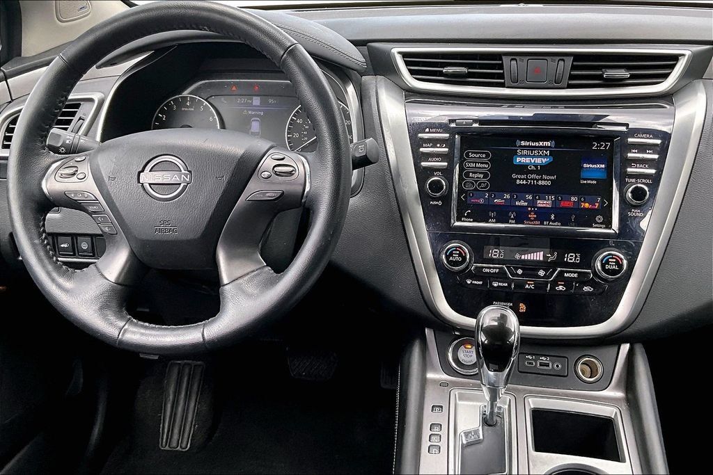 Used 2023 Nissan Murano SL AWD/4WD image 9