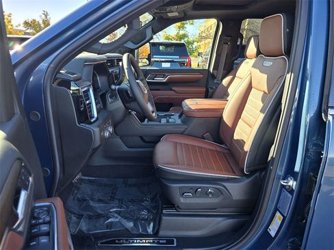 New 2026 GMC Sierra 2500 Denali Ultimate image 14