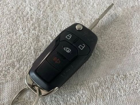 Certified 2020 Ford Transit 250 Medium Roof image 25