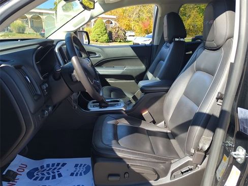 Certified 2022 Chevrolet Colorado ZR2 w/ ZR2 Midnight Special Edition image 18