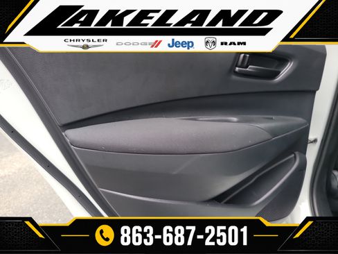 Used 2023 Toyota Corolla LE FWD image 10