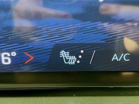 New 2026 Chevrolet Traverse LT w/ LPO, Floor Liner Package image 20