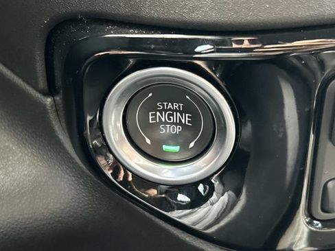Used 2025 Chevrolet Silverado 1500 LTZ w/ LTZ Premium Package AWD/4WD image 36