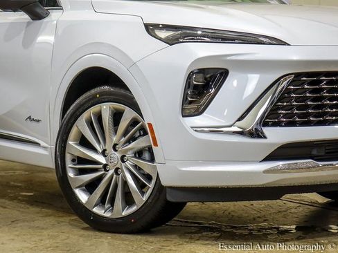 New 2026 Buick Envision Avenir image 3