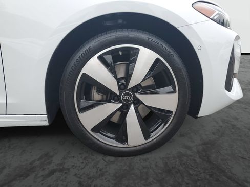 Used 2025 Audi A5 2.0T Premium w/ Premium Plus AWD/4WD image 6