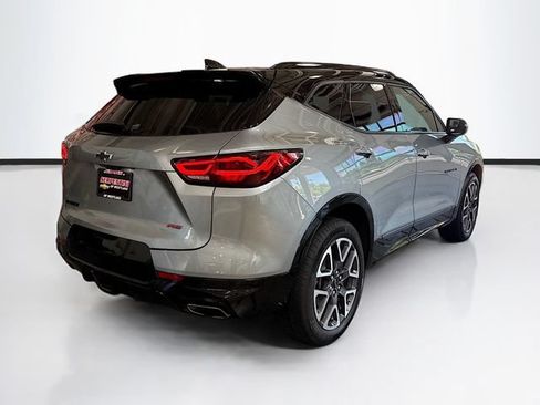Used 2023 Chevrolet Blazer RS w/ Driver Confidence II Package FWD image 6