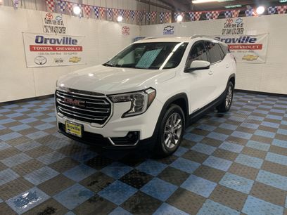 Used 2024 GMC Terrain SLT