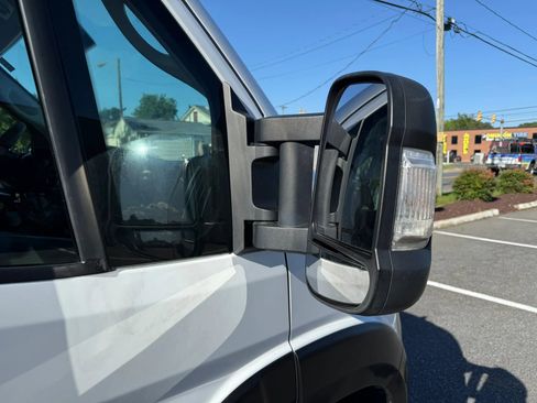 Used 2023 RAM ProMaster 2500 FWD image 11