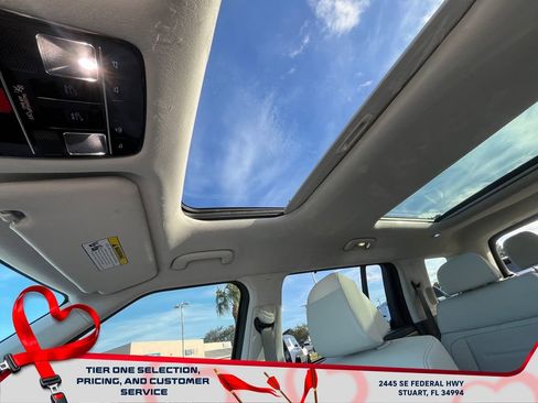 Used 2025 Hyundai Santa Fe Calligraphy image 24