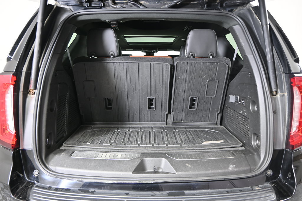 Used 2024 GMC Yukon Denali Ultimate AWD/4WD image 18