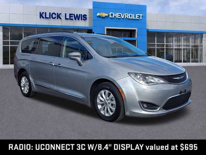 Used 2017 Chrysler Pacifica Touring-L