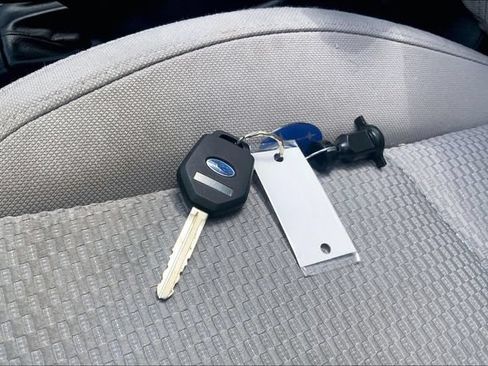 Used 2017 Subaru Forester 2.5i Premium AWD/4WD image 12