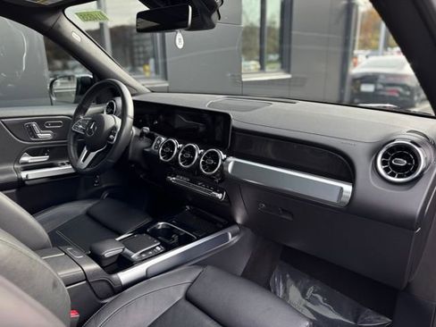Certified 2021 Mercedes-Benz GLB 250 4MATIC image 64