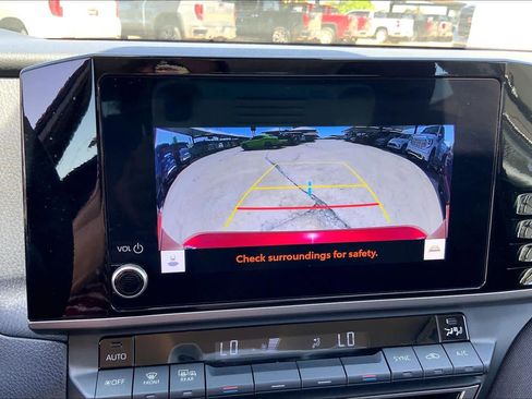 Used 2025 Toyota Camry LE FWD image 26