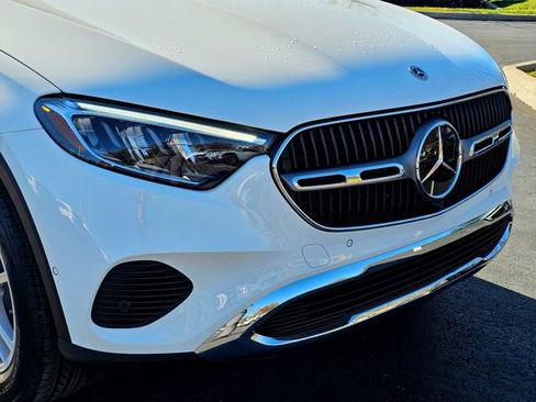 New 2026 Mercedes-Benz GLC 300 4MATIC image 3