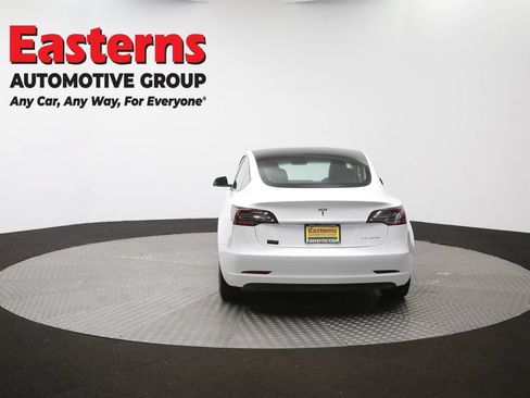 Used 2022 Tesla Model 3 Long Range AWD/4WD image 30