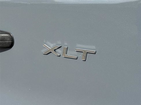 Used 2021 Ford Transit 350 XLT RWD image 13