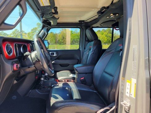 Used 2019 Jeep Wrangler Unlimited Rubicon image 25