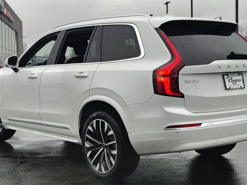 New 2026 Volvo XC90 B5 Plus image 4